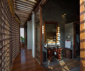Majapahit Maya Villa